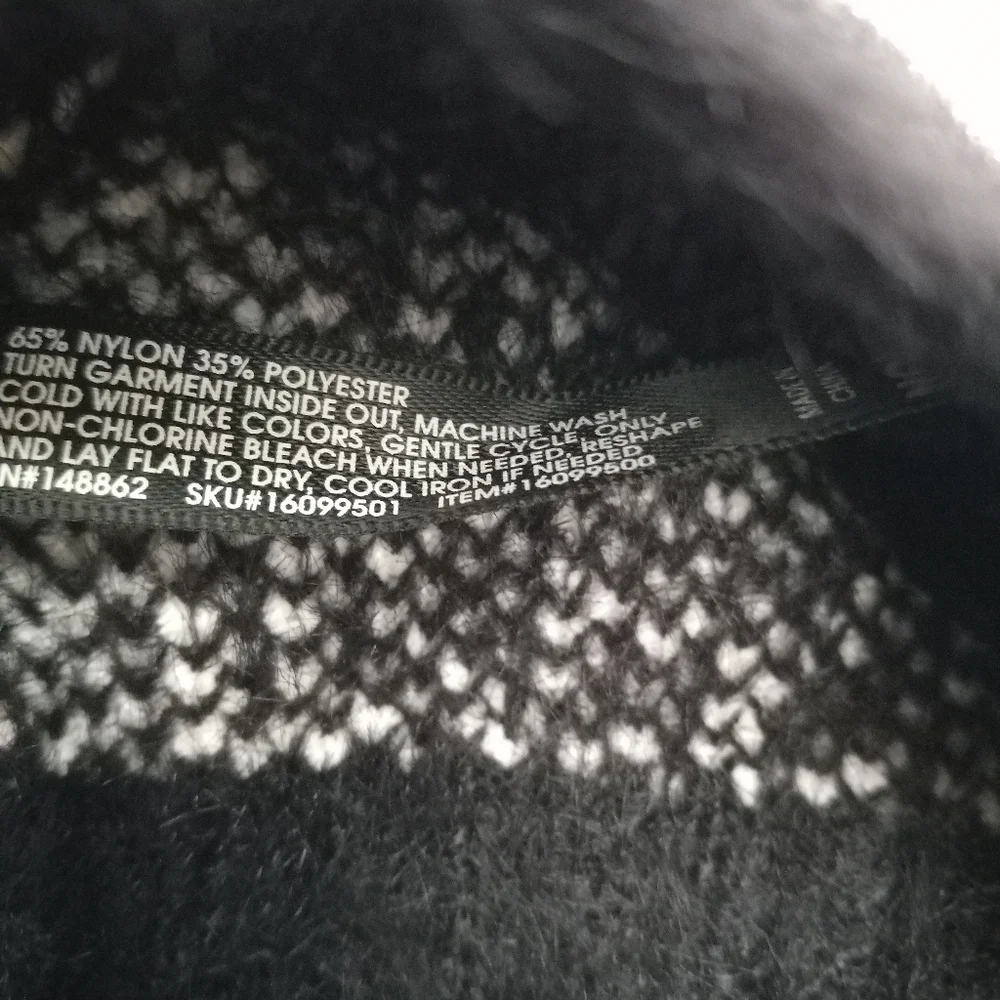 Torrid Allover Star Black & White Pom Beanie